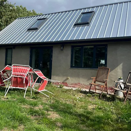Gaestehus Rutsker Gamle Telefoncentral Vakantiehuis
