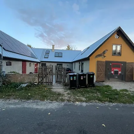 Vakantiehuis Gaestehus Rutsker Gamle Telefoncentral Hasle